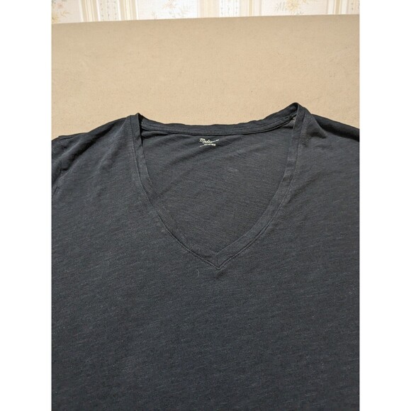 Madewell Women's Simple Short Sleeve V Neck Basic Black T-Shirt Size 2X - Picture 3 of 8
